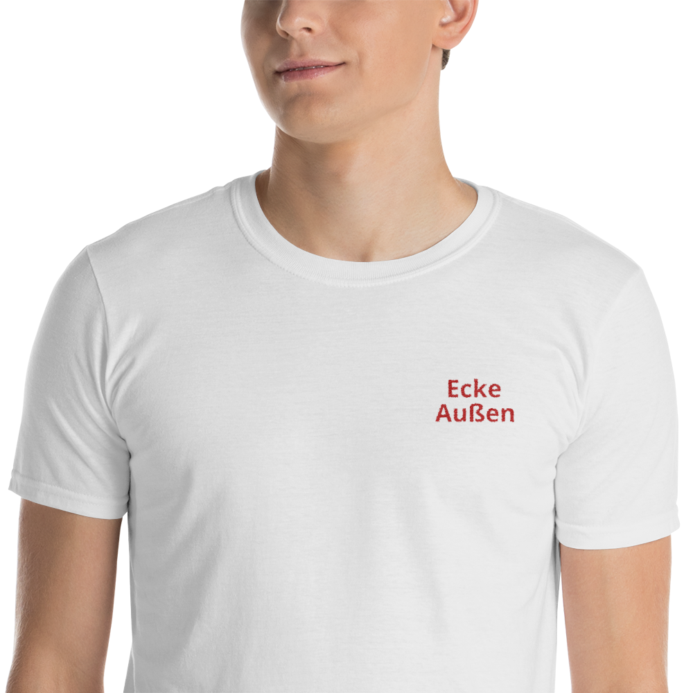 Embroidered corner outside shirt