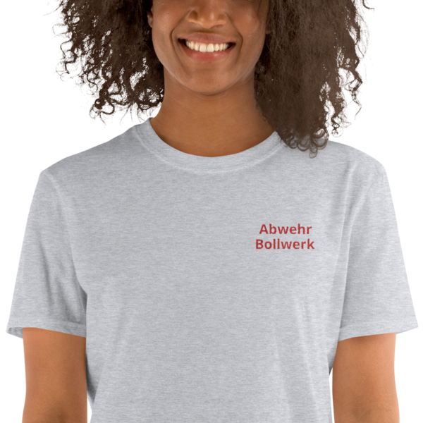 Abwehr-Bollwerk Shirt bestickt